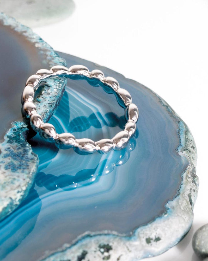 Niche Jewellery Kit Heath Coast Pebble Ridge Silver Ring detail