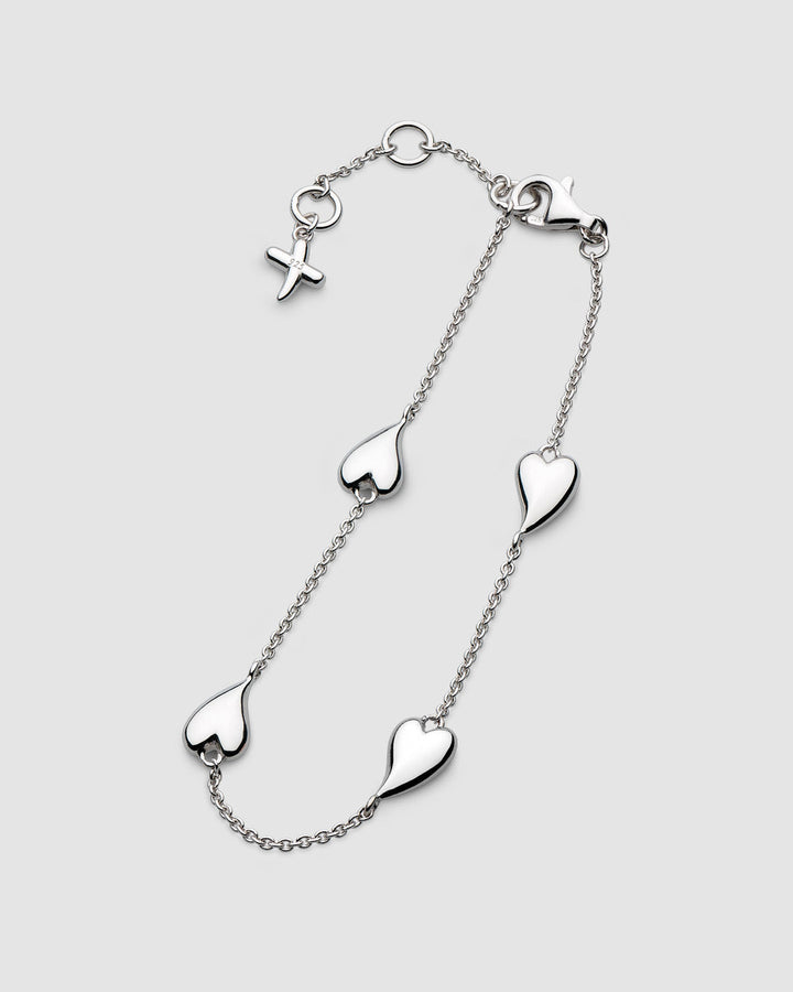 Niche Jewellery Kit Heath Desire Kiss Heart Silver Station Bracelet detail
