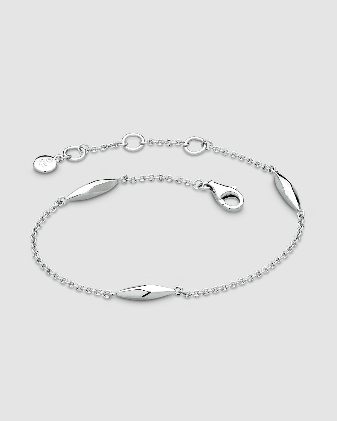 Niche Jewellery Kit Heath Glint Silver Station Bracelet detail