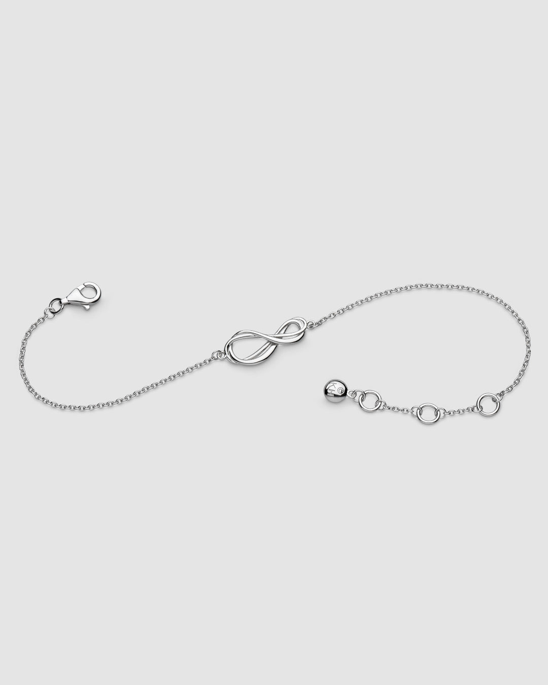 Niche Jewellery Kit Heath Infinity Mini Silver Bracelet detail