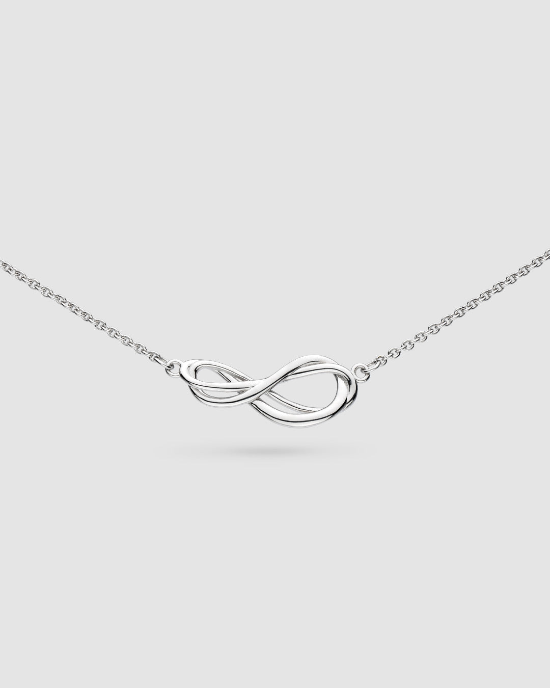 Niche Jewellery Kit Heath Infinity Mini Silver Necklet detail