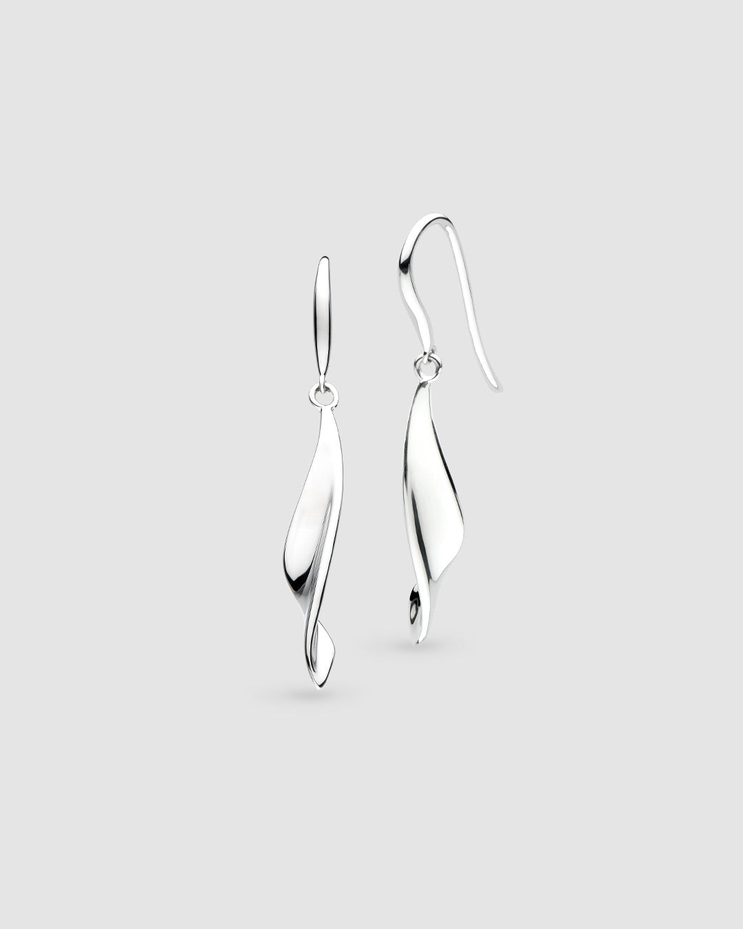 Niche Jewellery Kit Heath Serenity Curve Silver Drop Earrings detail