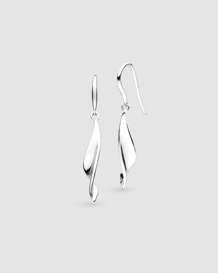 Niche Jewellery Kit Heath Serenity Curve Silver Drop Earrings detail