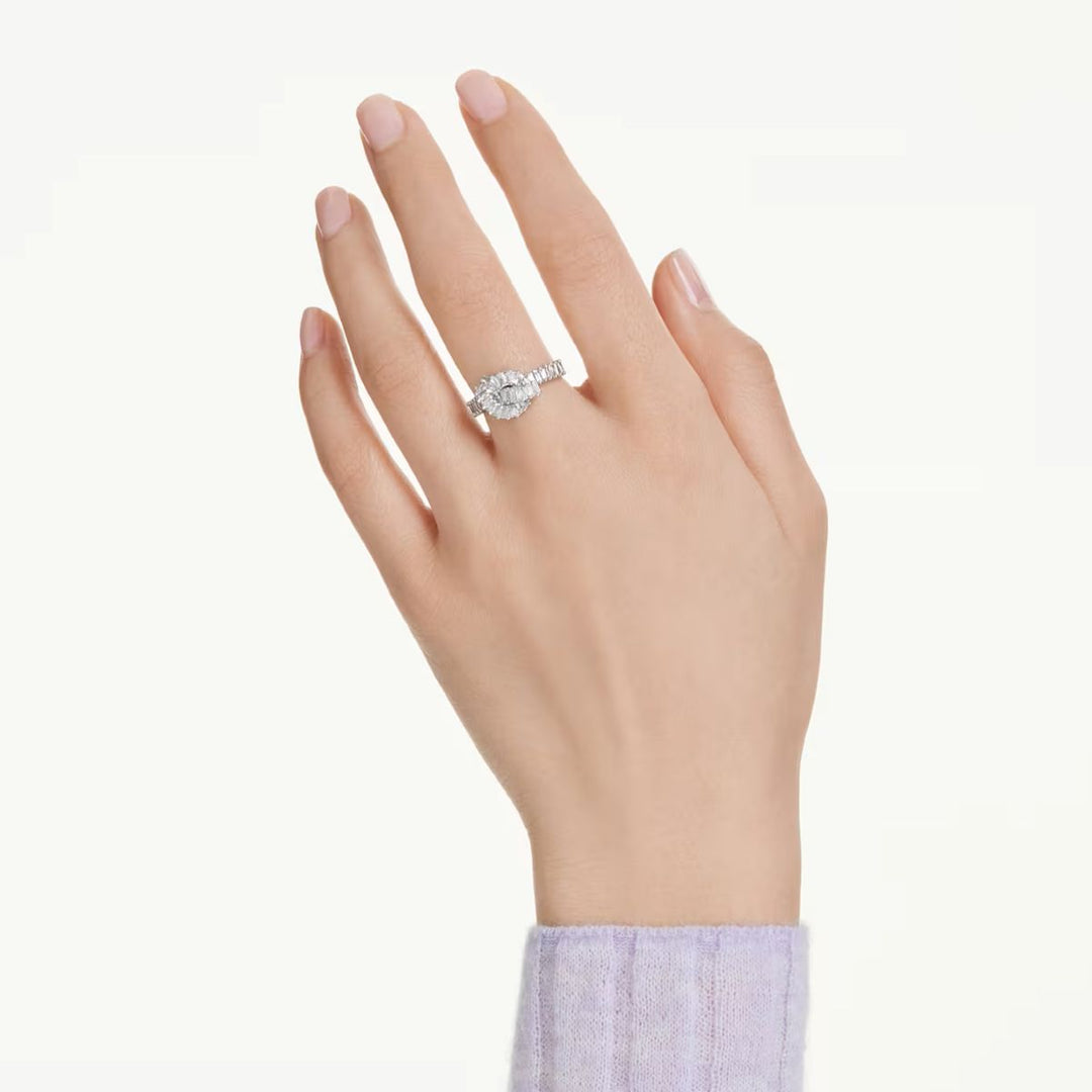 Swarovski Matrix Ring Baguette Cut Knot - White with Rhodium Plating - 5727122