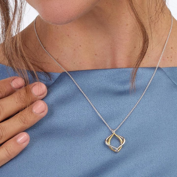 Kit Heath Alicia Golden Petite Necklace - 90018GRP