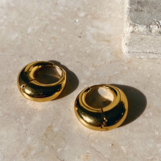 Shyla Munia Chunky Huggie Earrings