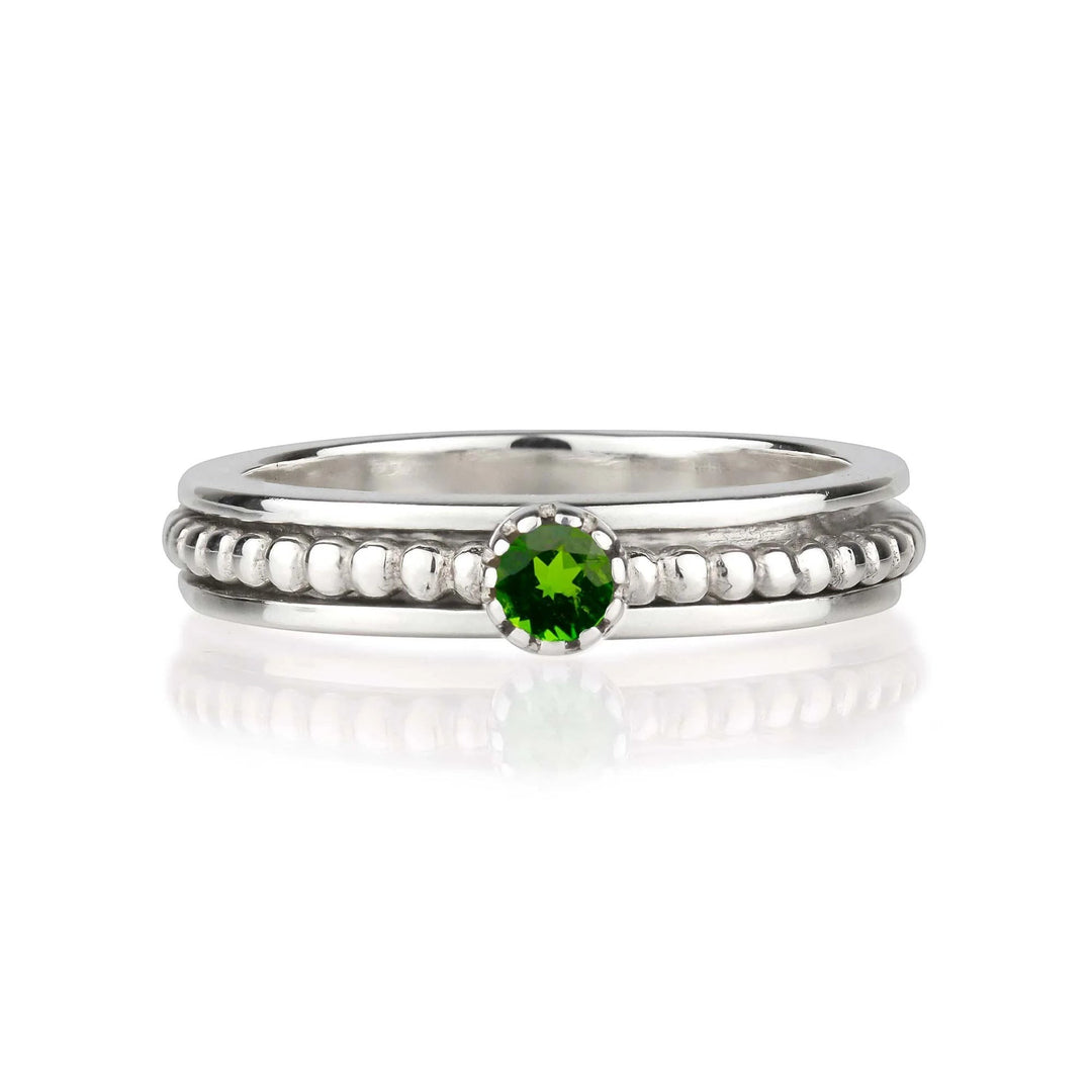 Niche Jewellery Charlotte's Web Lalita sterling silver spinning ring featuring a round forest green chrome diopside.