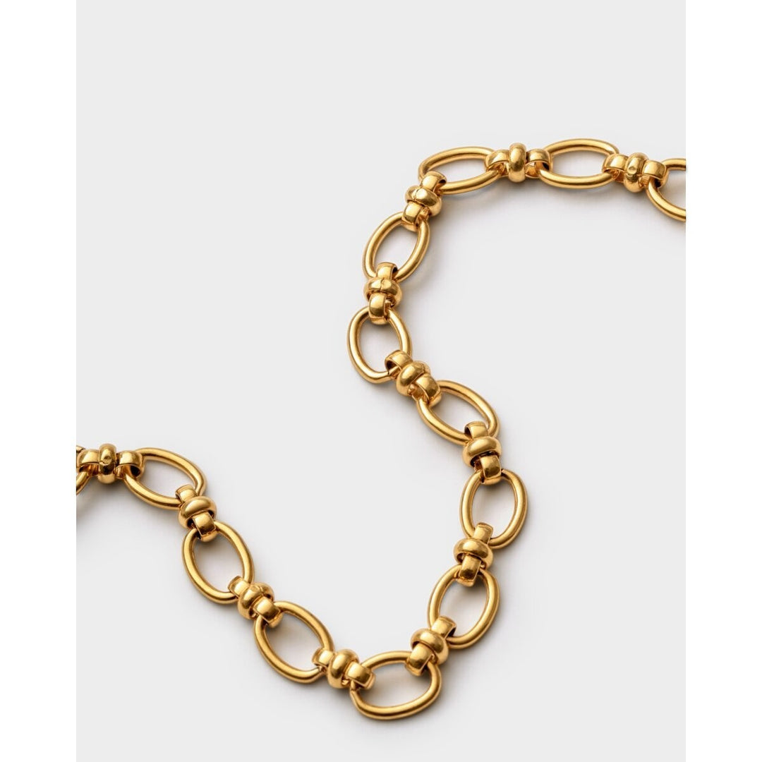 Niche Jewellery Katie Loxton Empire waterproof gold chain necklace with chunky oval links on a white background