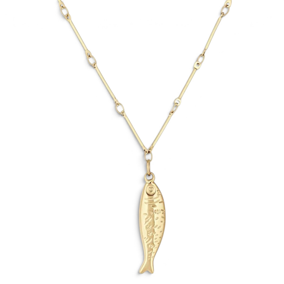 Niche Jewellery Formation Co gold-plated Selkie fish pendant necklace with a unique textured chain.