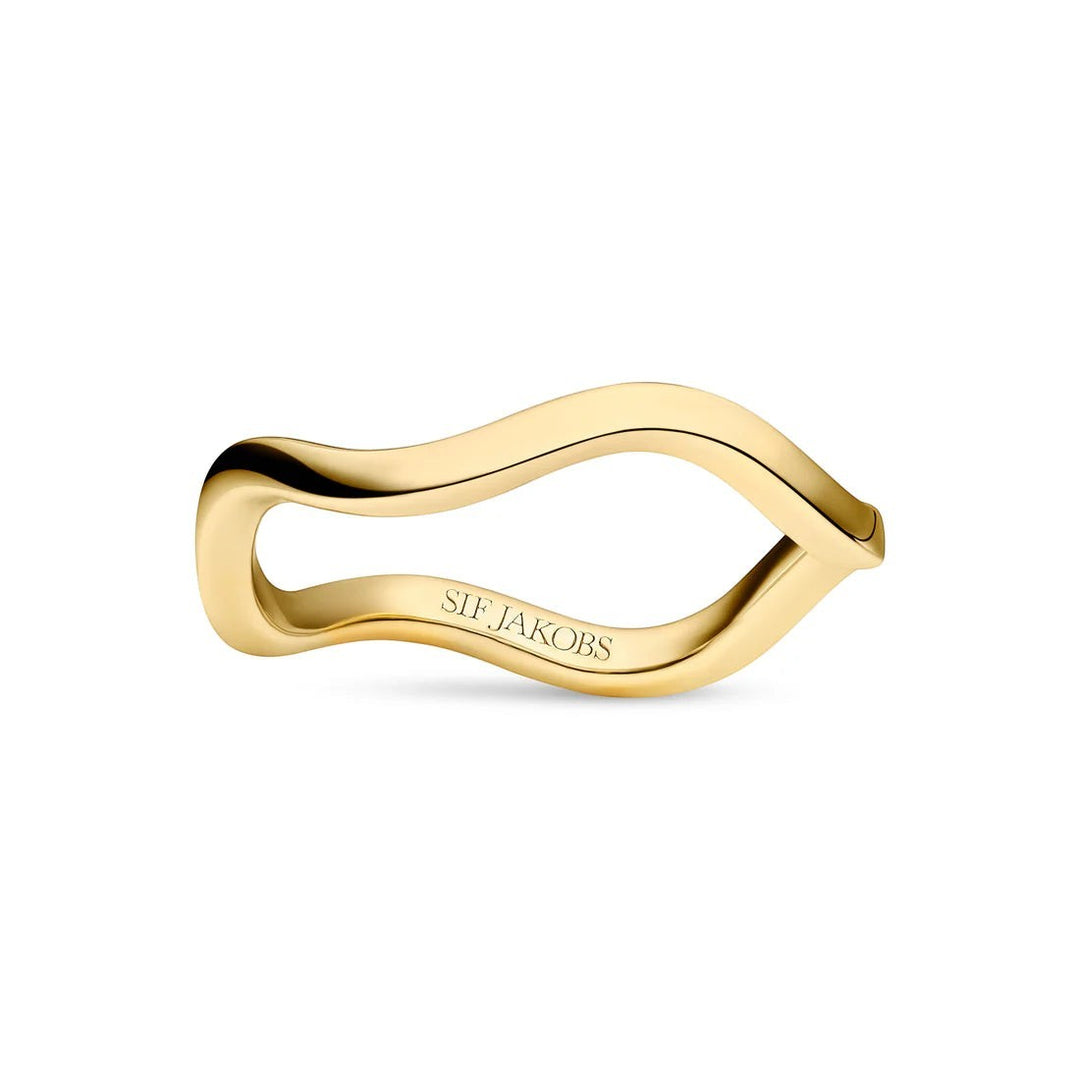 Sif Jakobs Ellera Waves Pianura gold-plated sterling silver ring from Niche Jewellery with a polished wave design.