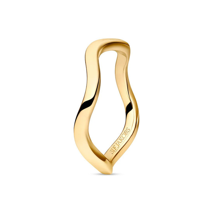 Niche Jewellery Sif Jakobs Ellera Waves gold-plated sterling silver ring with a polished, flowing wave design.