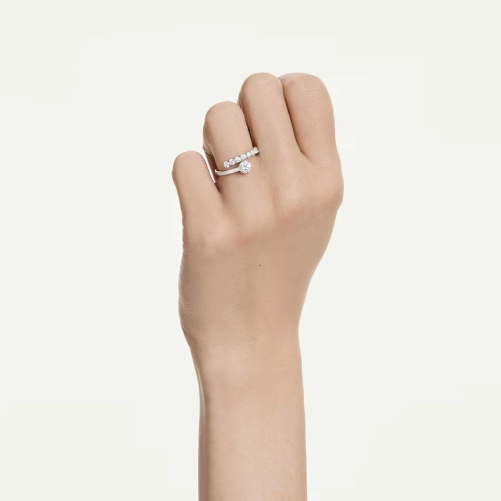 Niche Jewellery Swarovski Matrix open ring with rhodium plating and round-cut zirconia on a model's finger