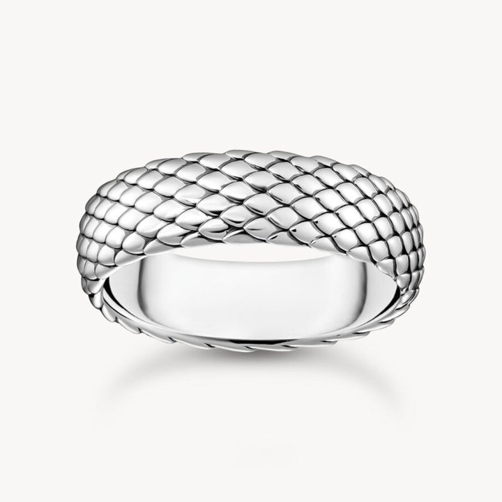 Niche Jewellery Thomas Sabo silver band ring with snake pattern texture, symbolizing transformation.