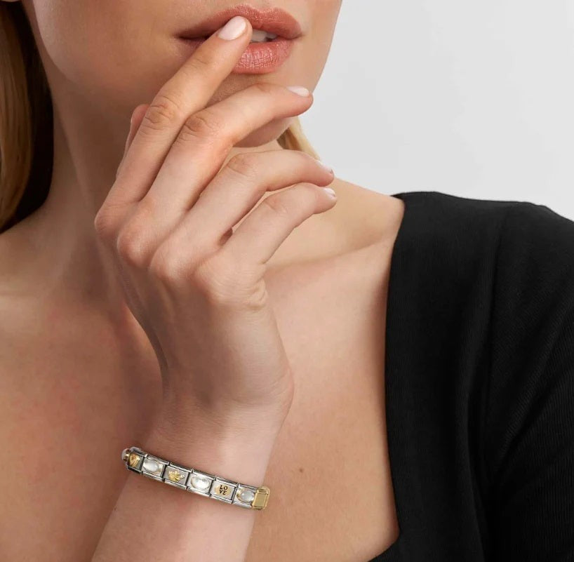 Nomination Classic Gold and Enamel Home with Heart Charm. Item code 030283/07.