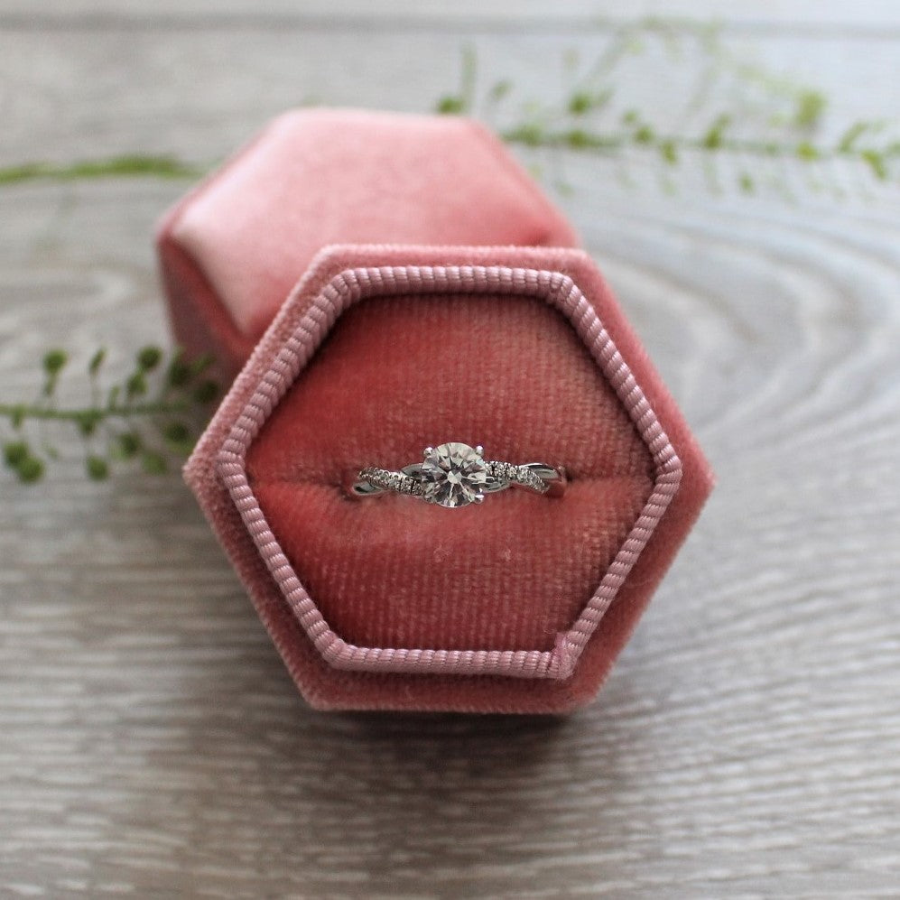 Brilliant Cut Engagement Ring with Twist Band