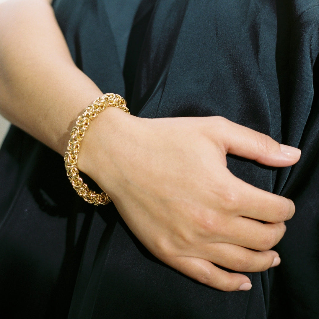 Shyla London Cinque Gold Bracelet