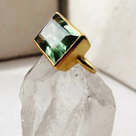 Shyla London Lenny Square Cocktail Ring - Soft Green