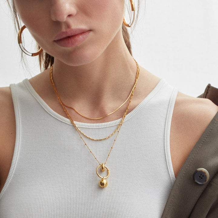 Shyla Layla Pendant Satellite Chain Gold Necklace