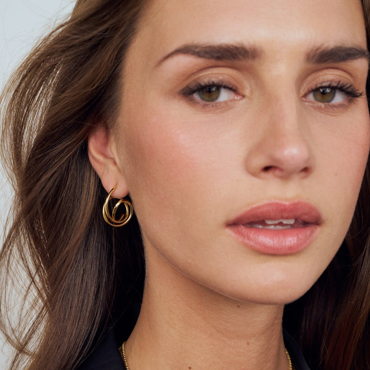 Sif Jakobs Spirale Pianura Grande Gold Earrings. Item code SJ-E2590-YG.