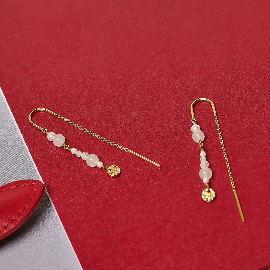 Enamel Copenhagen Sofia Pearl Gold Earrings. Item code E282G_pearl.