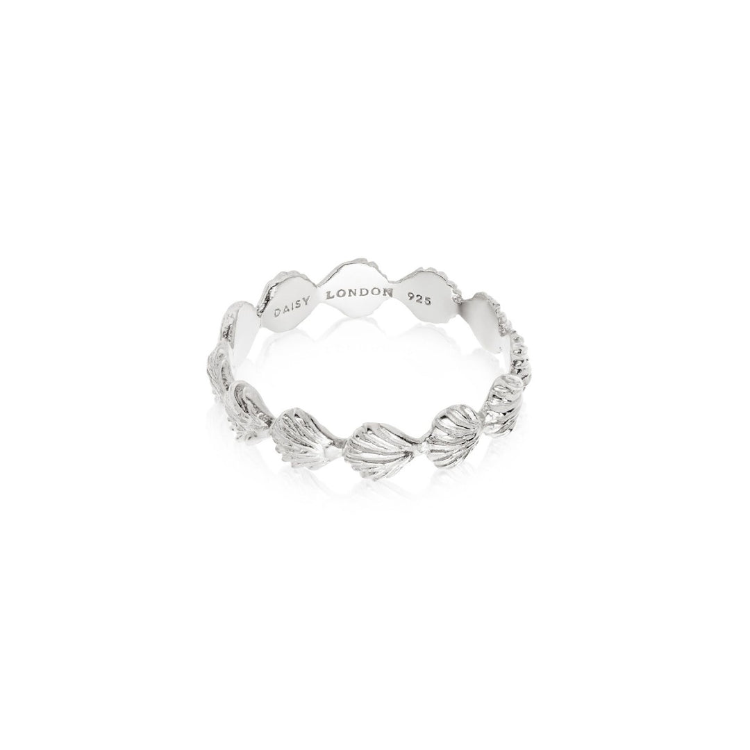 Daisy Isla Shell Stacking Ring - Silver / Small