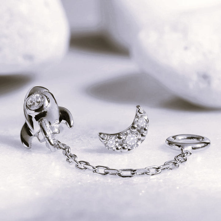 Tish Lyon 14ct White Gold Crescent Moon Gem Threadless Labret Single Earring